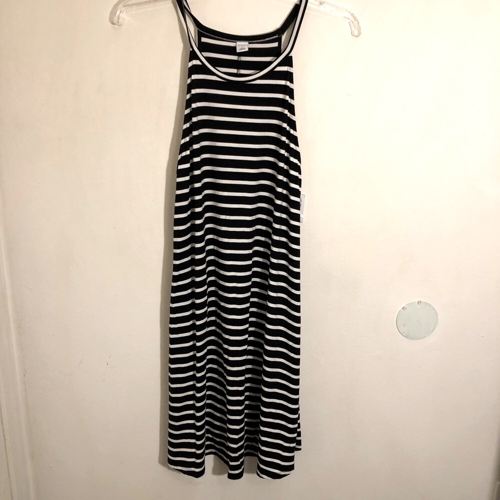 Nwt old navy black and white striped dress size small